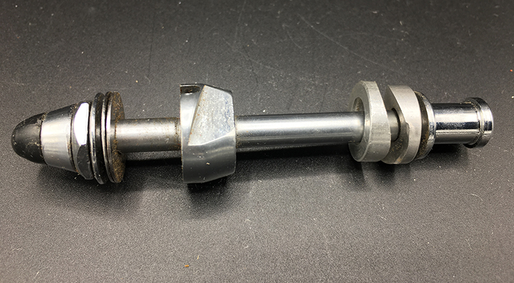 Dia Compe centerbolt