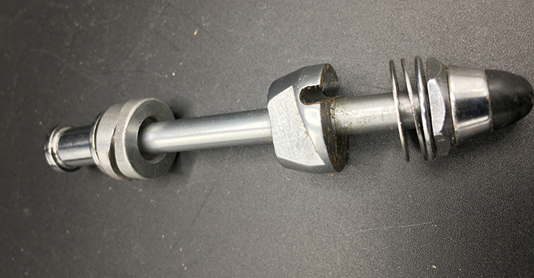 Dia Compe cneterbolt