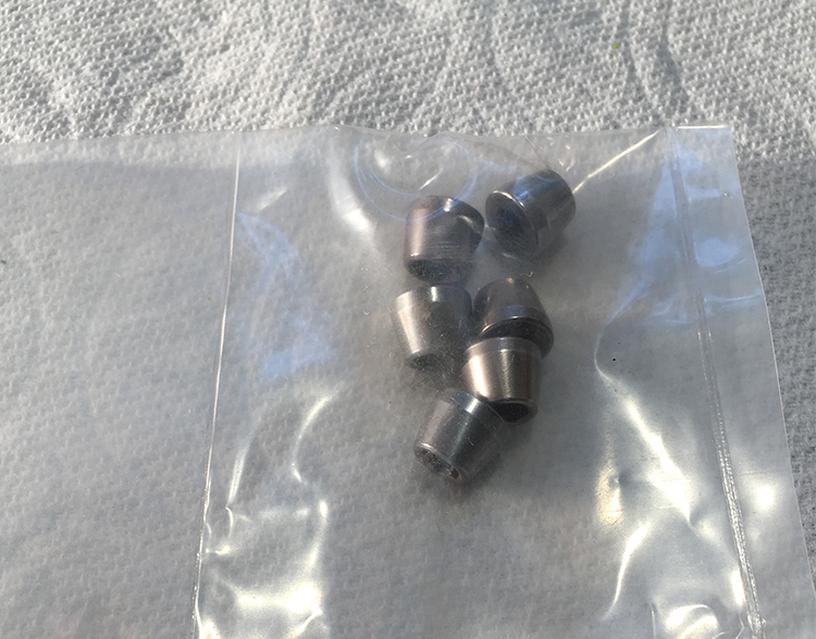 Rear derailleur cable anchor nut