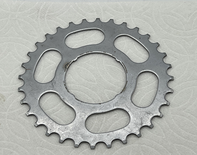 SunTour freewheel cog