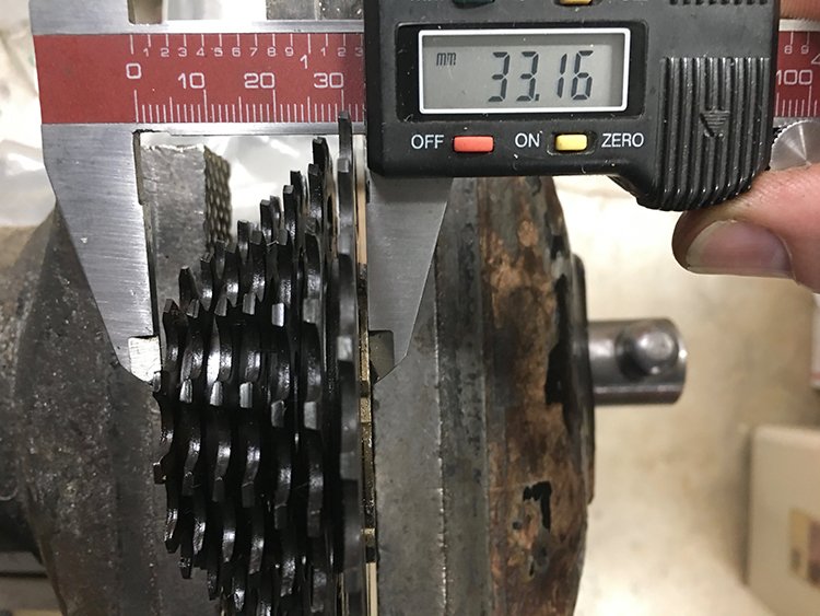 SunTour freewheel measurement